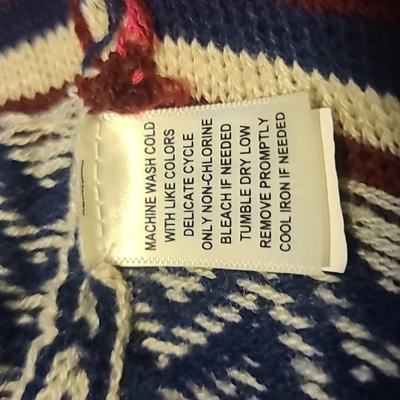 Self ❤️ esteem soft acrylic open front shrug - Picture 8 of 8